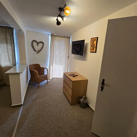 Zum Mushof Pensjonat 3*