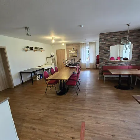 Zum Mushof Pensjonat 3*