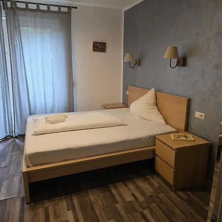 Zum Mushof Pensjonat 3*